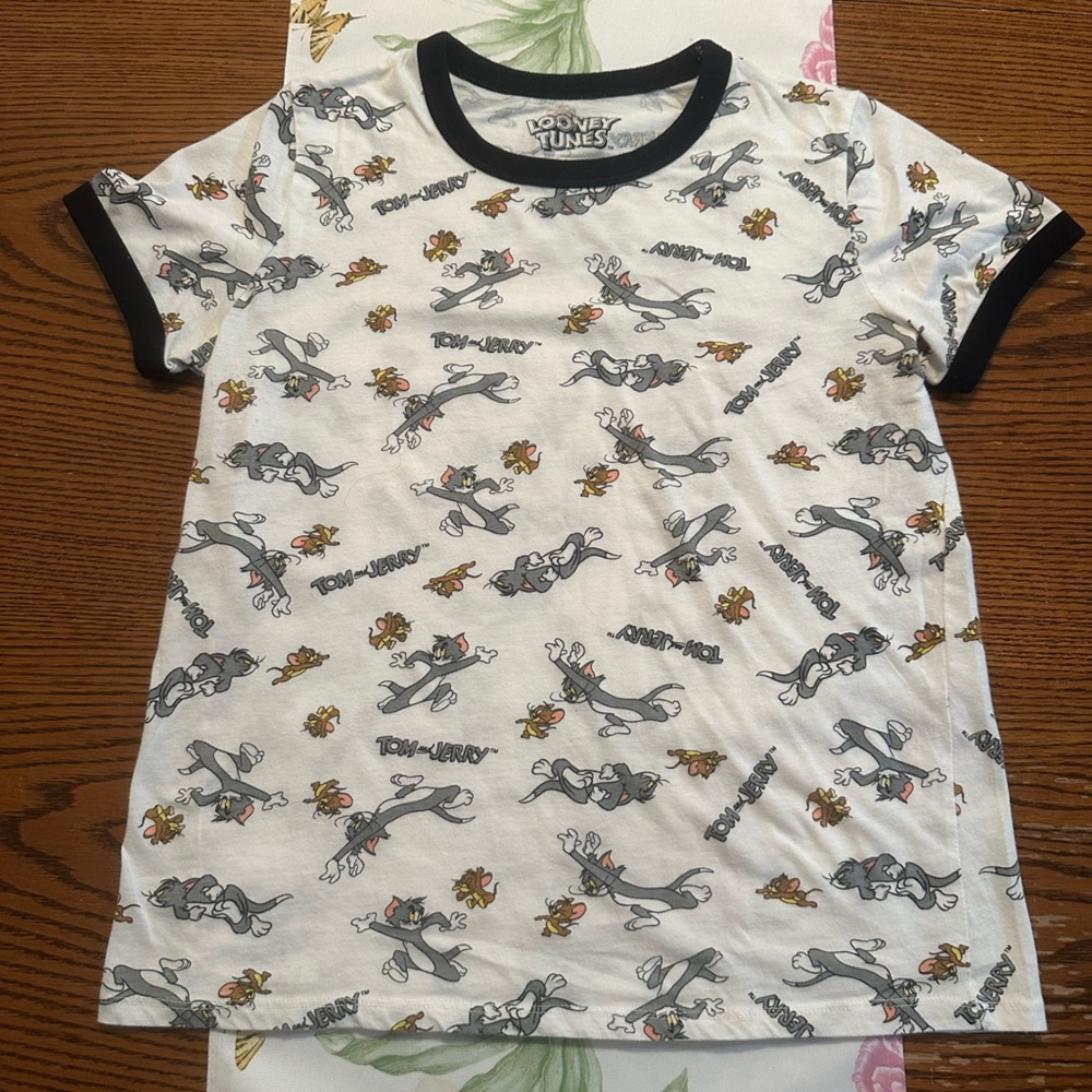 Looney Tunes Graphic Tee